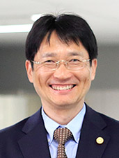 YASUSHI MOTOYAMA